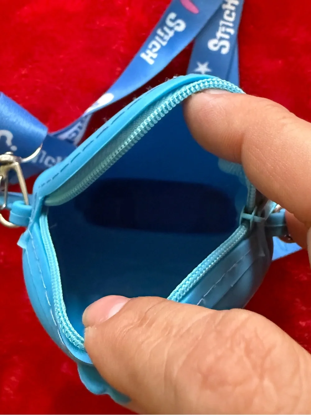 Disney Lilo & Stitch Silicone Crossbody Mini Purse with Lanyard